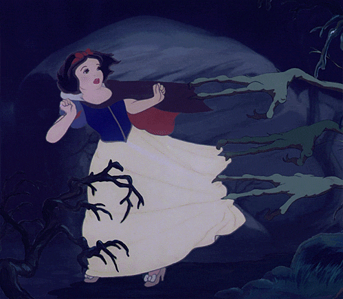 Blanche Neige et les Sept Nains : La Scène qui vous a le plus marqué Snow-white-haunted-forest2